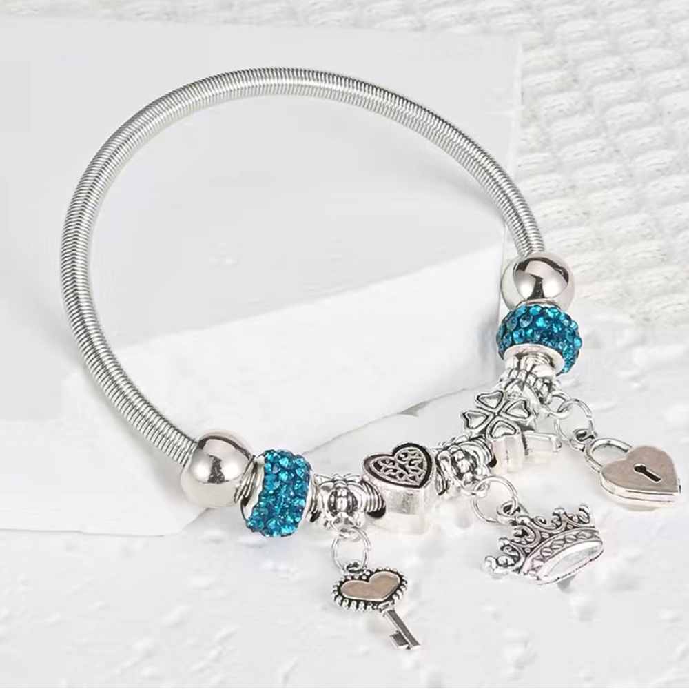 Crown & Key Charm Bangle, Chain Beaded Beads Bracelets - Picture 1 of 7
